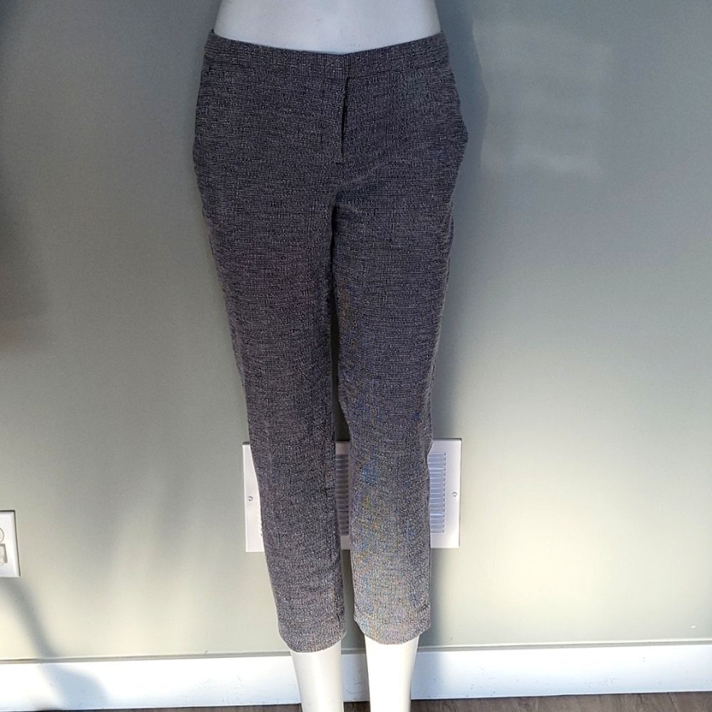 Theory Capris size 6